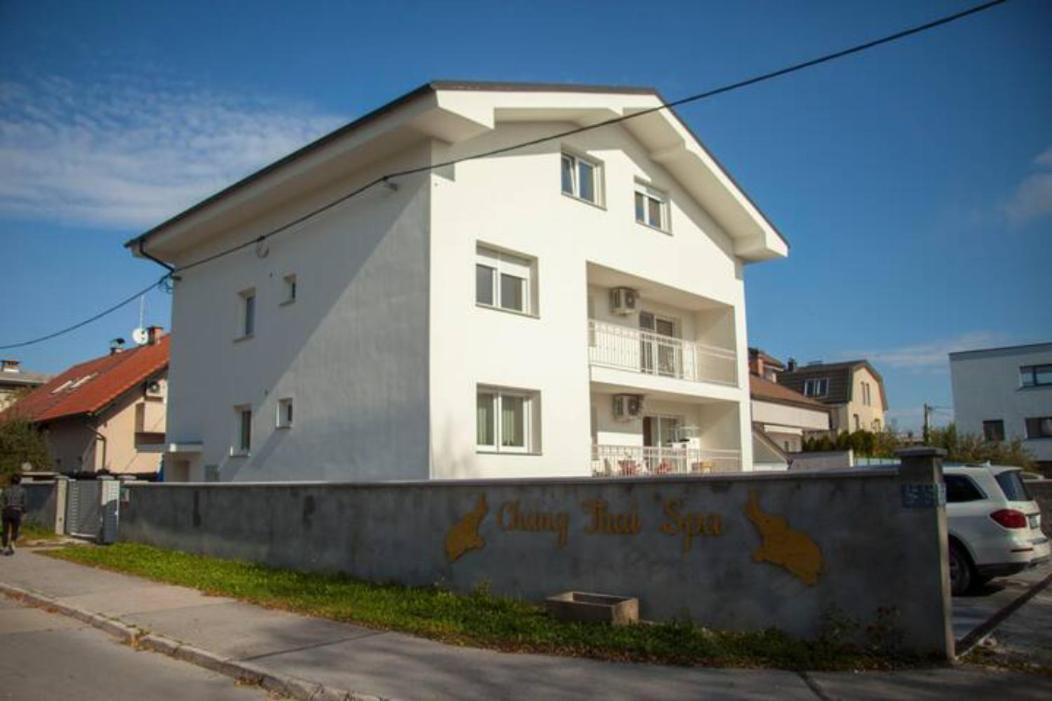 Chang Thai Apartments Ljubljana Extérieur photo