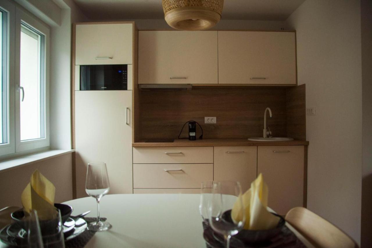 Chang Thai Apartments Ljubljana Extérieur photo